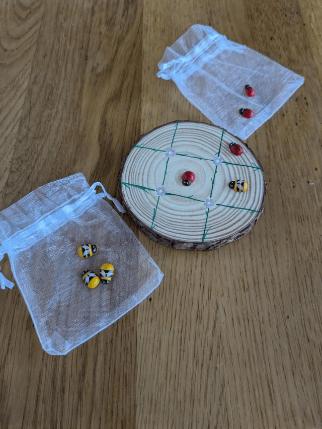 Noughts & Crosses Game